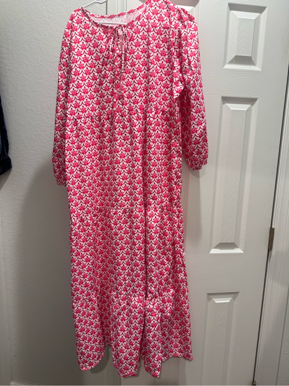 Women’s Pink Patterned Long Sleeve Maxi Dress